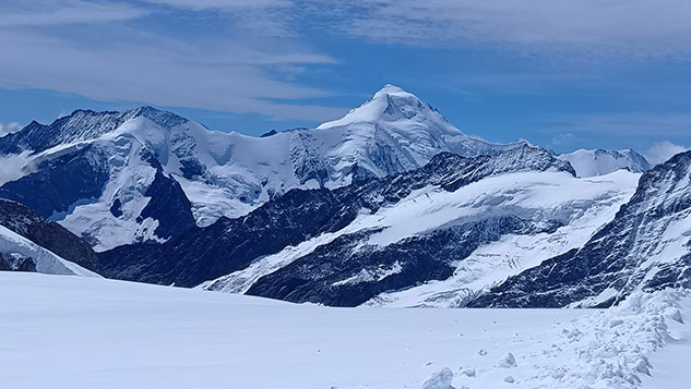 スノーハイクの景色