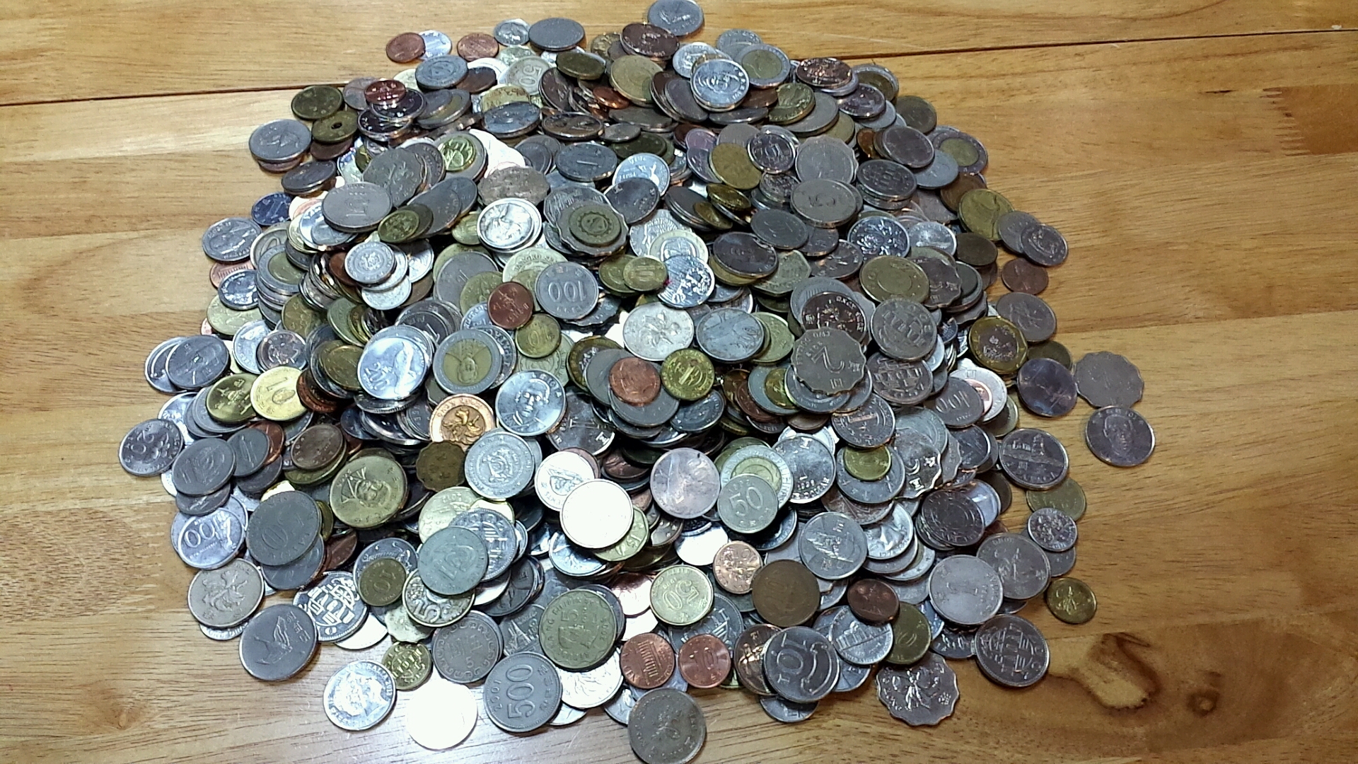 2014.11　硬貨寄付.jpg