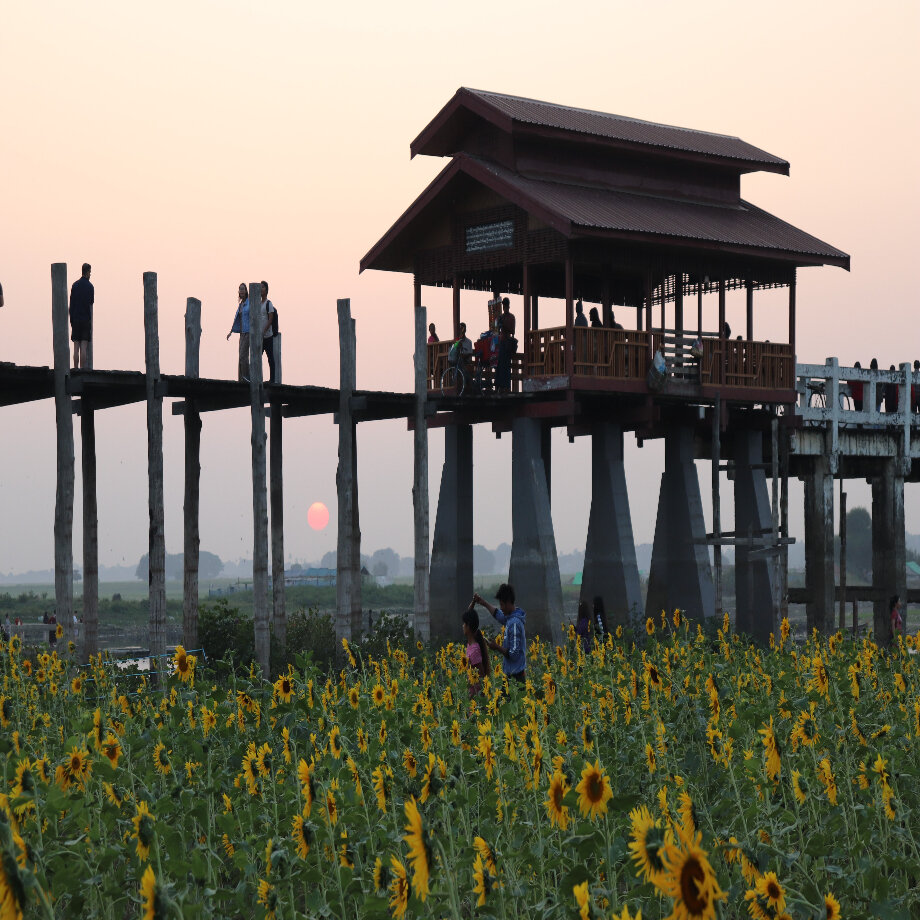 ミャンマーのマンダレーでローカル人とのふれあい旅